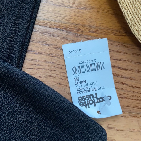 NWT Black Sleeveless blouse bodysuit - Picture 3 of 5